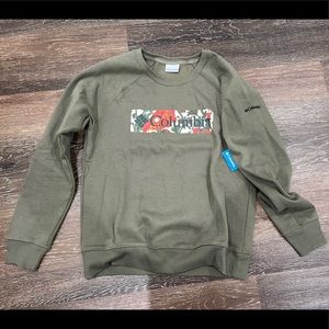 NWT Green Floral Columbia Crewneck Sweatshirt